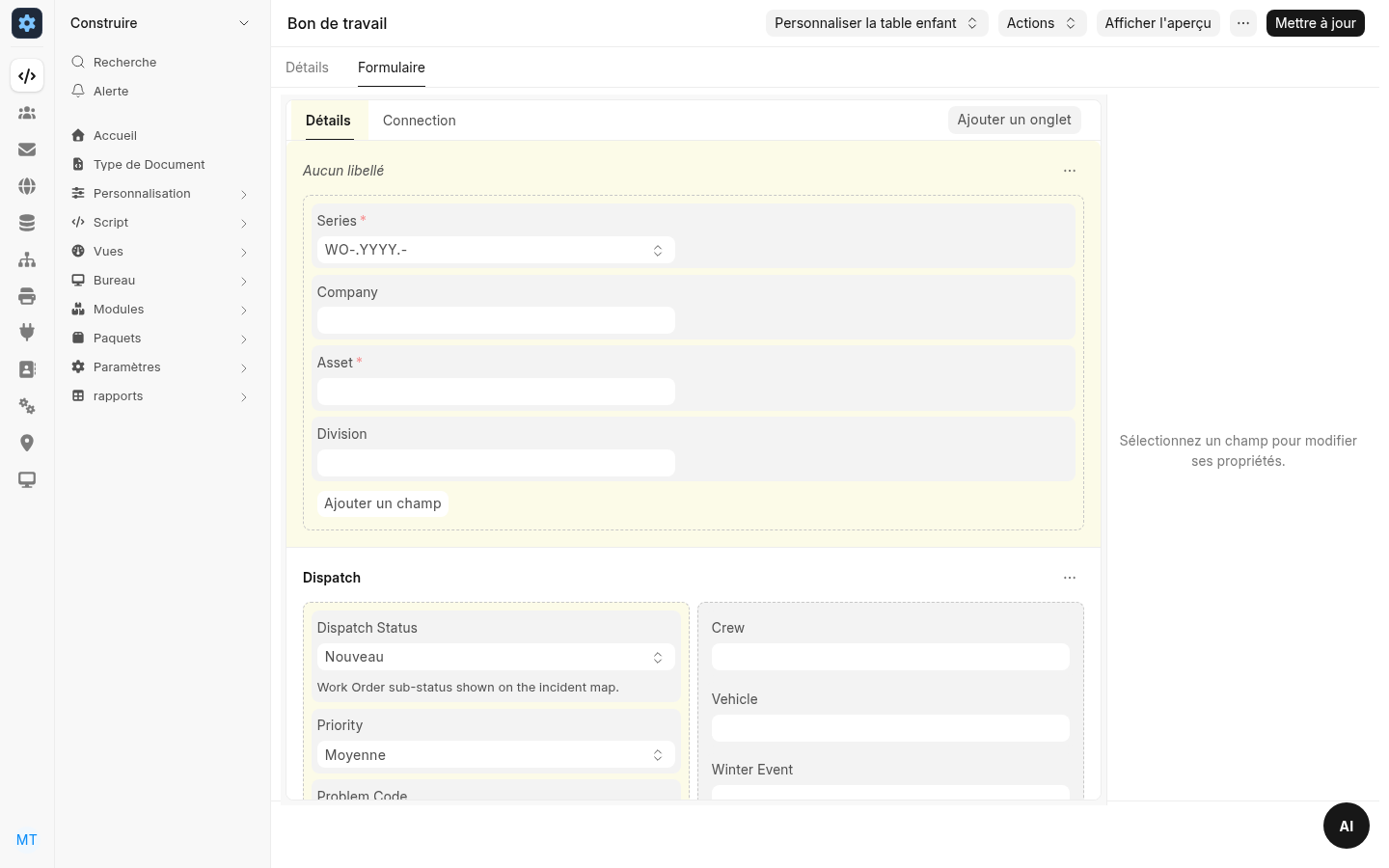 Personnaliser le formulaire sur une demande de service dans OneCity Canada, où un champ peut être affiché, masqué ou rendu obligatoire.